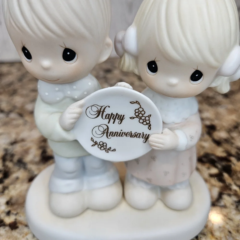 Precious Moments Happy Anniversary God Bless Our Years Together w/So Much Love - Picture 6 of 14